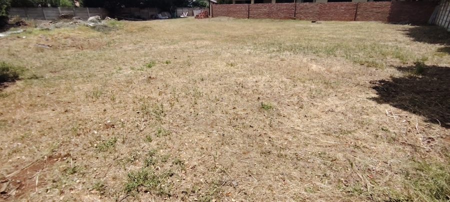 Commercial Property for Sale in Flamwood North West